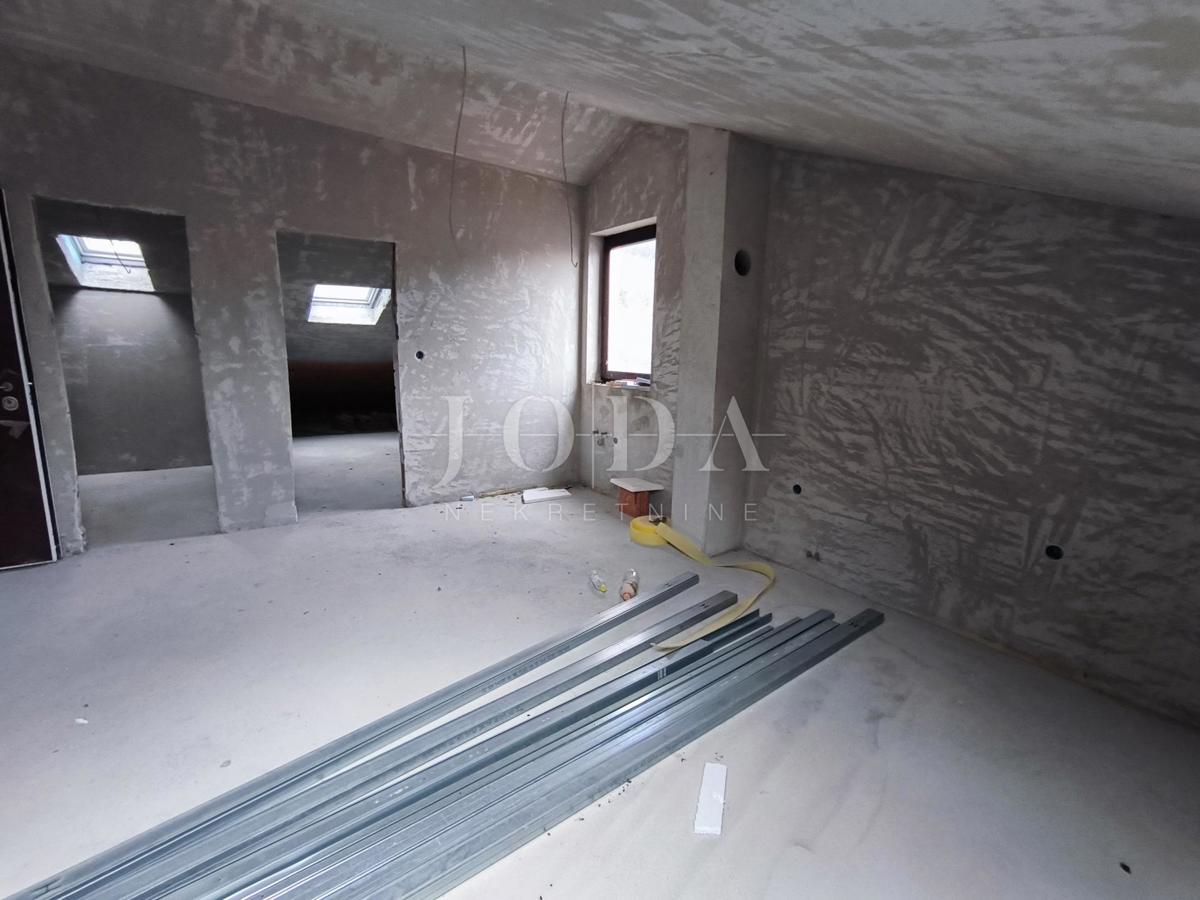 Stanovanje Bunica-biličevica, Sen