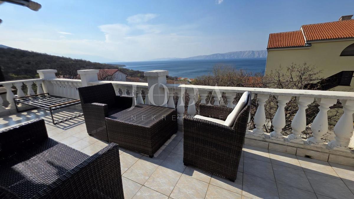 Hiša Smokvica Krmpotska, Novi Vinodolski, 120m2