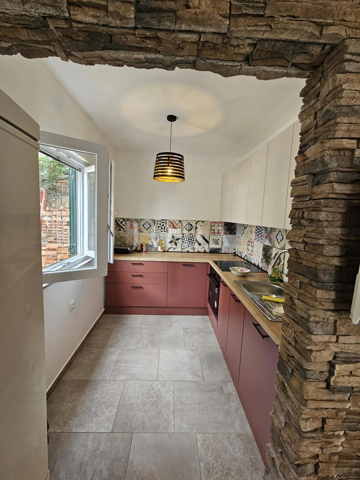 Hiša Barić Draga, Karlobag, 74m2