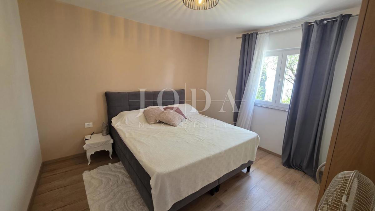 Hiša Barić Draga, Karlobag, 74m2