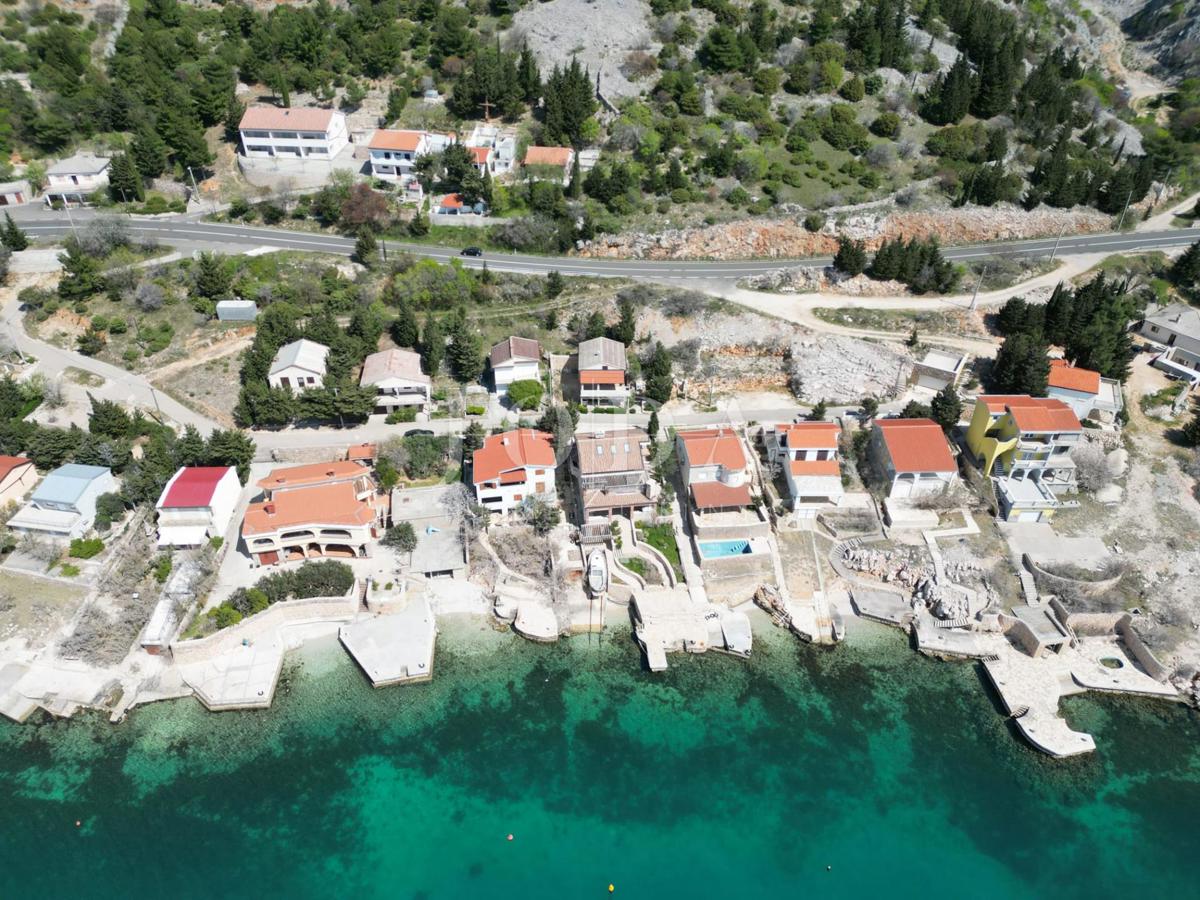 Hiša Barić Draga, Karlobag, 74m2