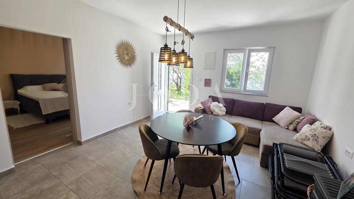 Hiša Barić Draga, Karlobag, 74m2