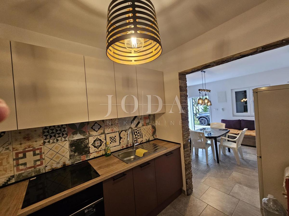 Hiša Barić Draga, Karlobag, 74m2