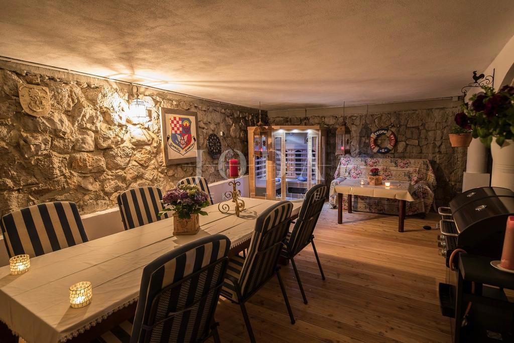 Hiša Novi Vinodolski, 600m2