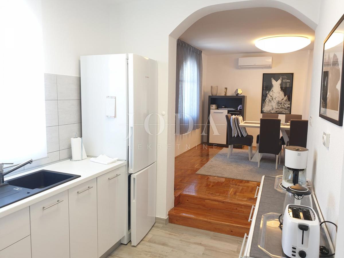 Hiša Klenovica, Novi Vinodolski, 230m2