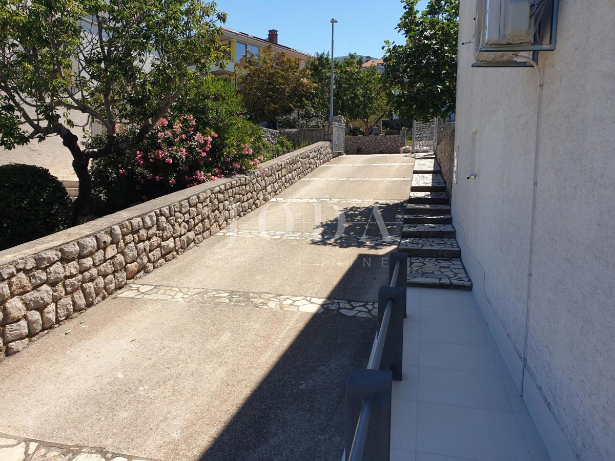 Hiša Klenovica, Novi Vinodolski, 230m2