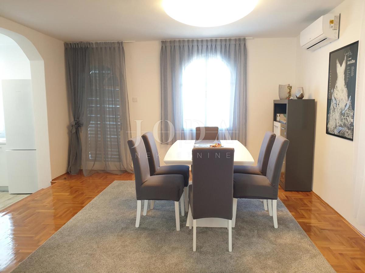 Hiša Klenovica, Novi Vinodolski, 230m2