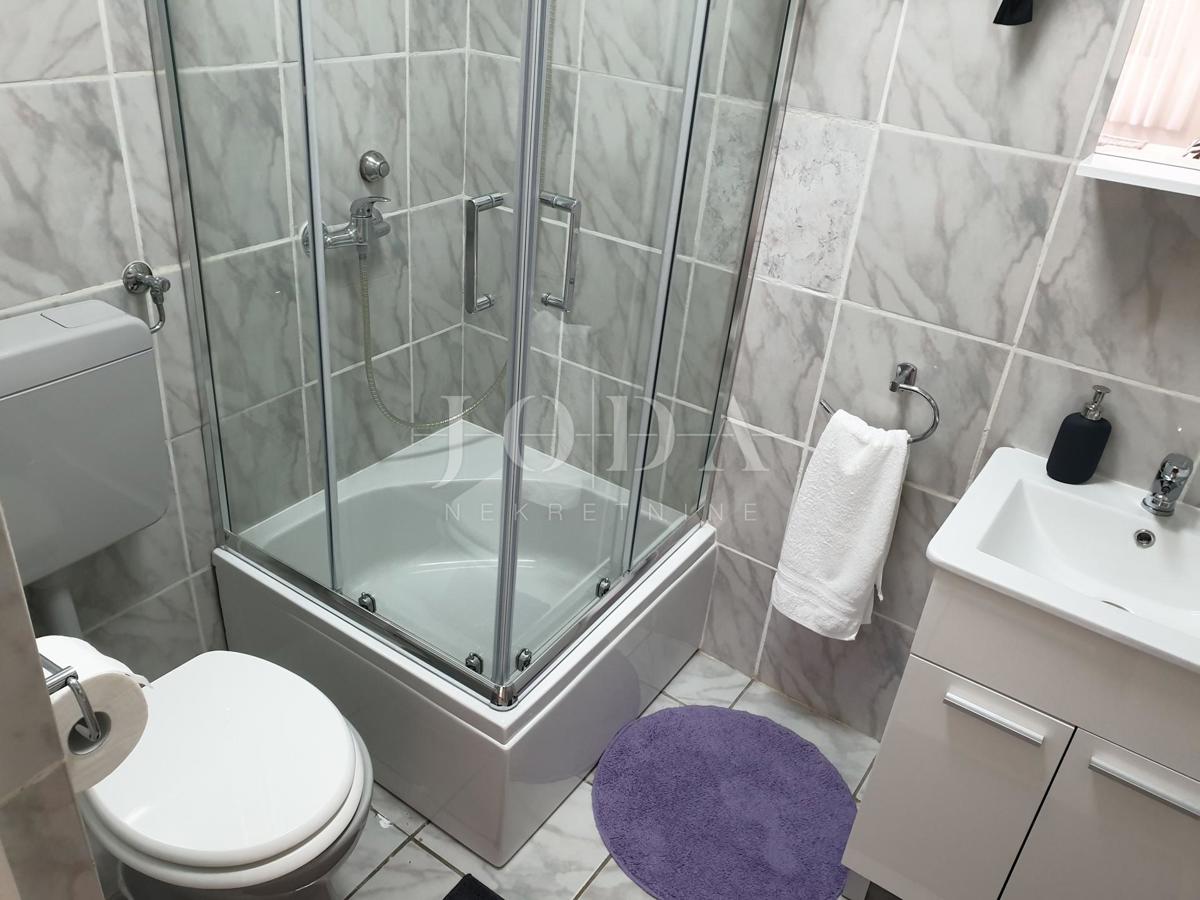 Hiša Klenovica, Novi Vinodolski, 230m2