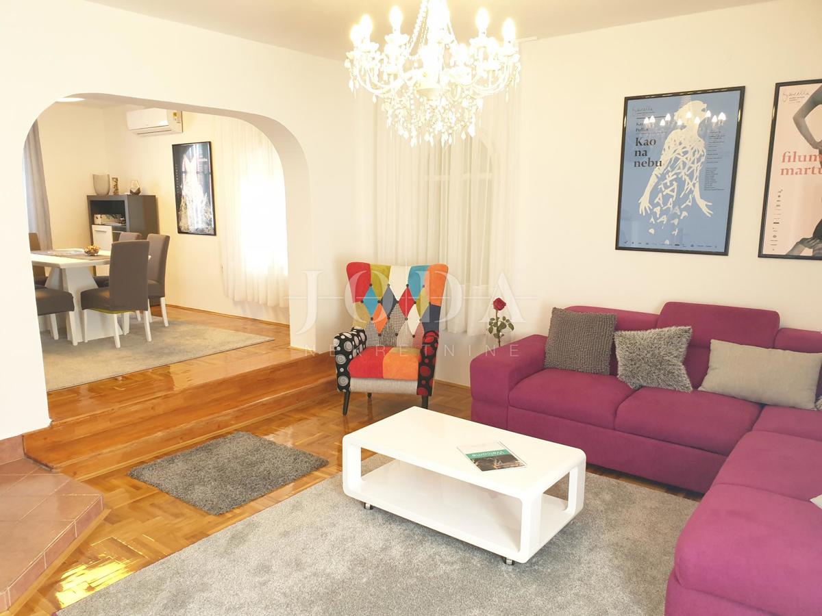 Hiša Klenovica, Novi Vinodolski, 230m2
