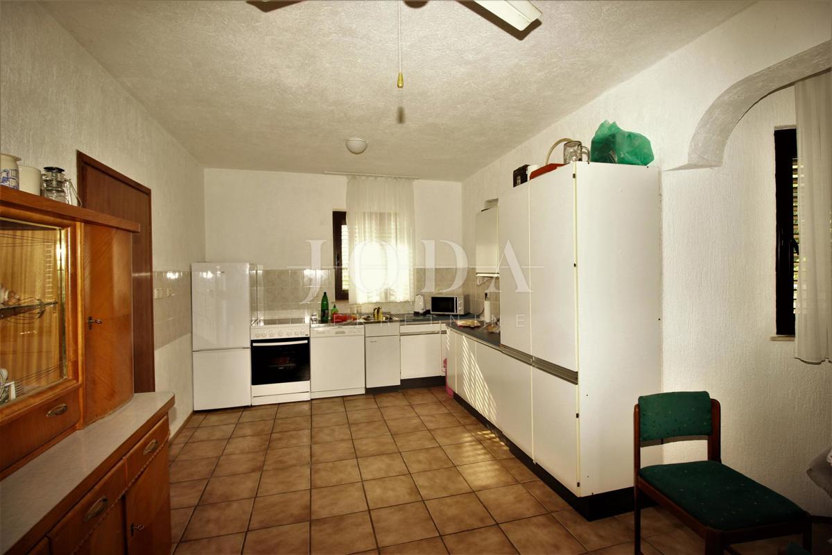 Hiša Jablanac, Senj, 259m2