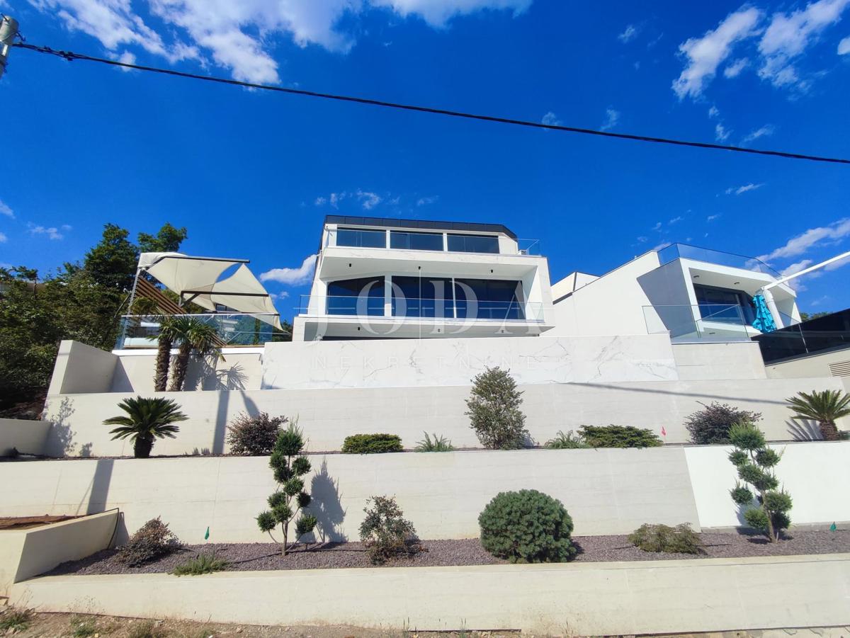 Hiša Crikvenica, 160m2