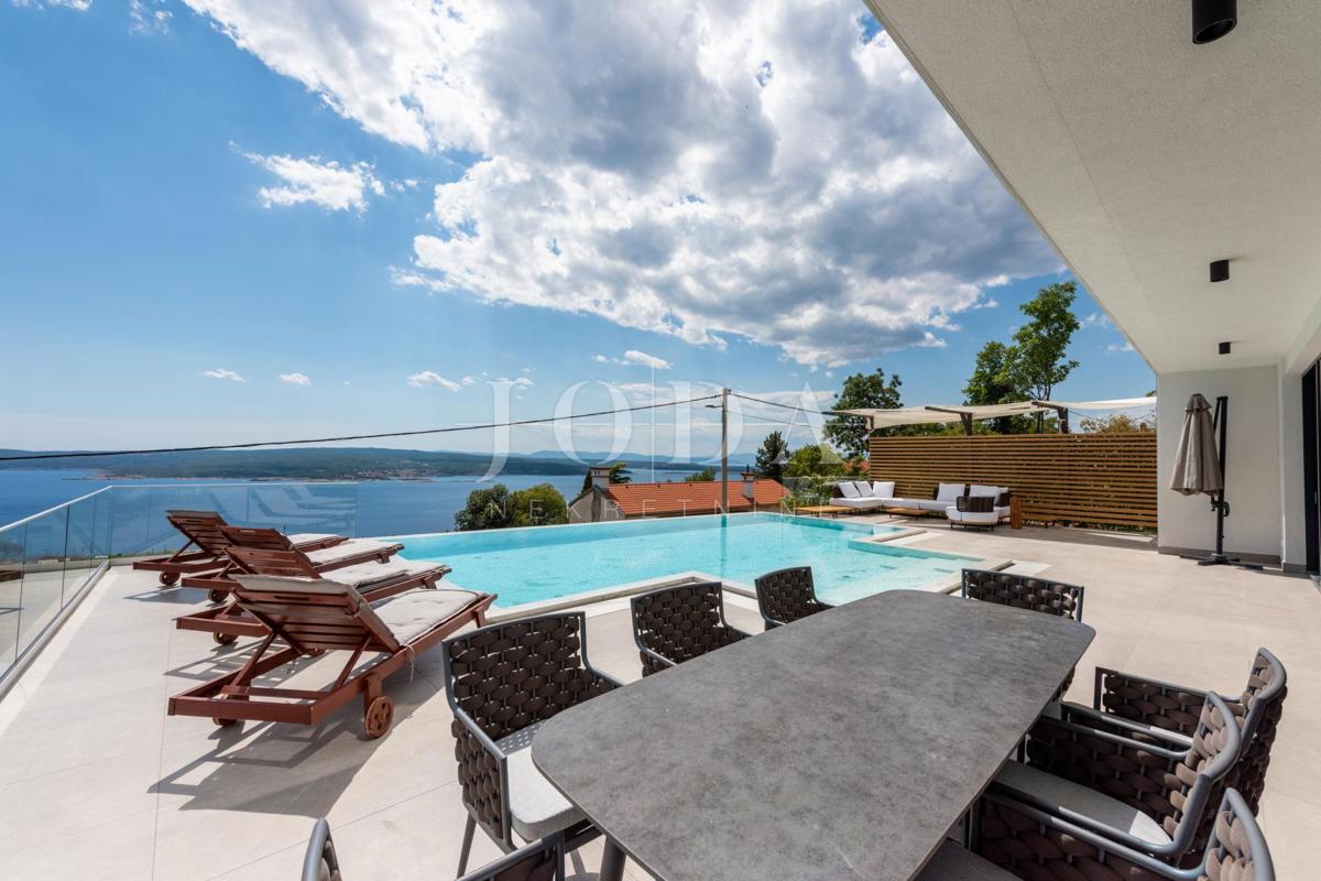 Hiša Crikvenica, 160m2