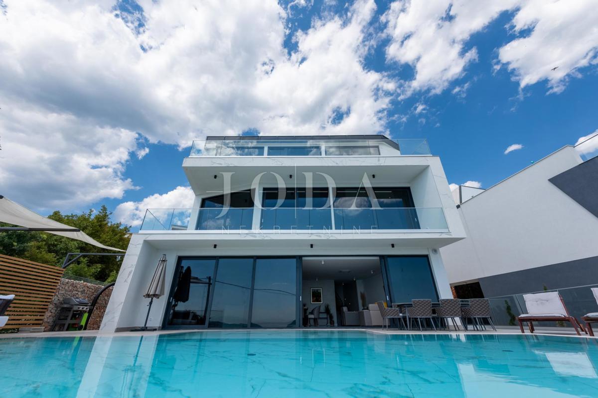 Hiša Crikvenica, 160m2