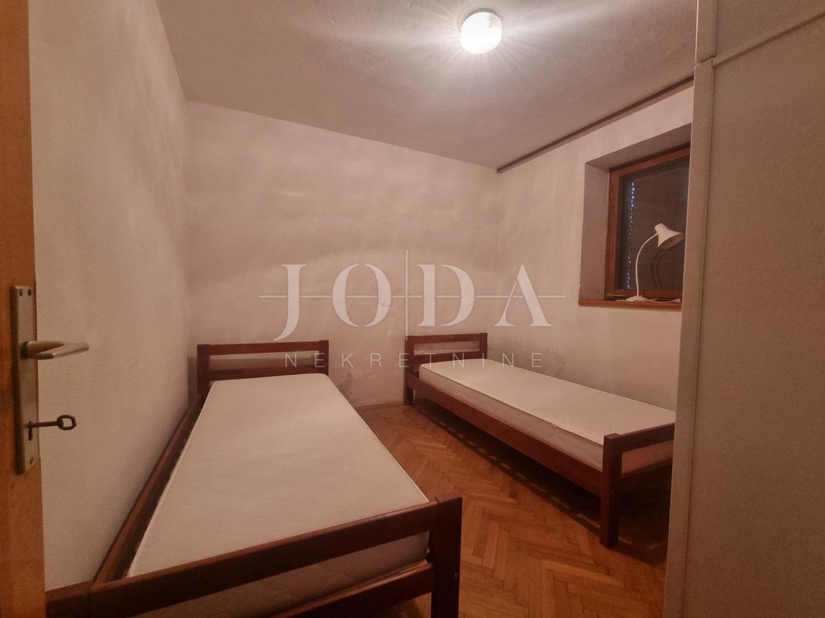 Hiša Novi Vinodolski, 140m2