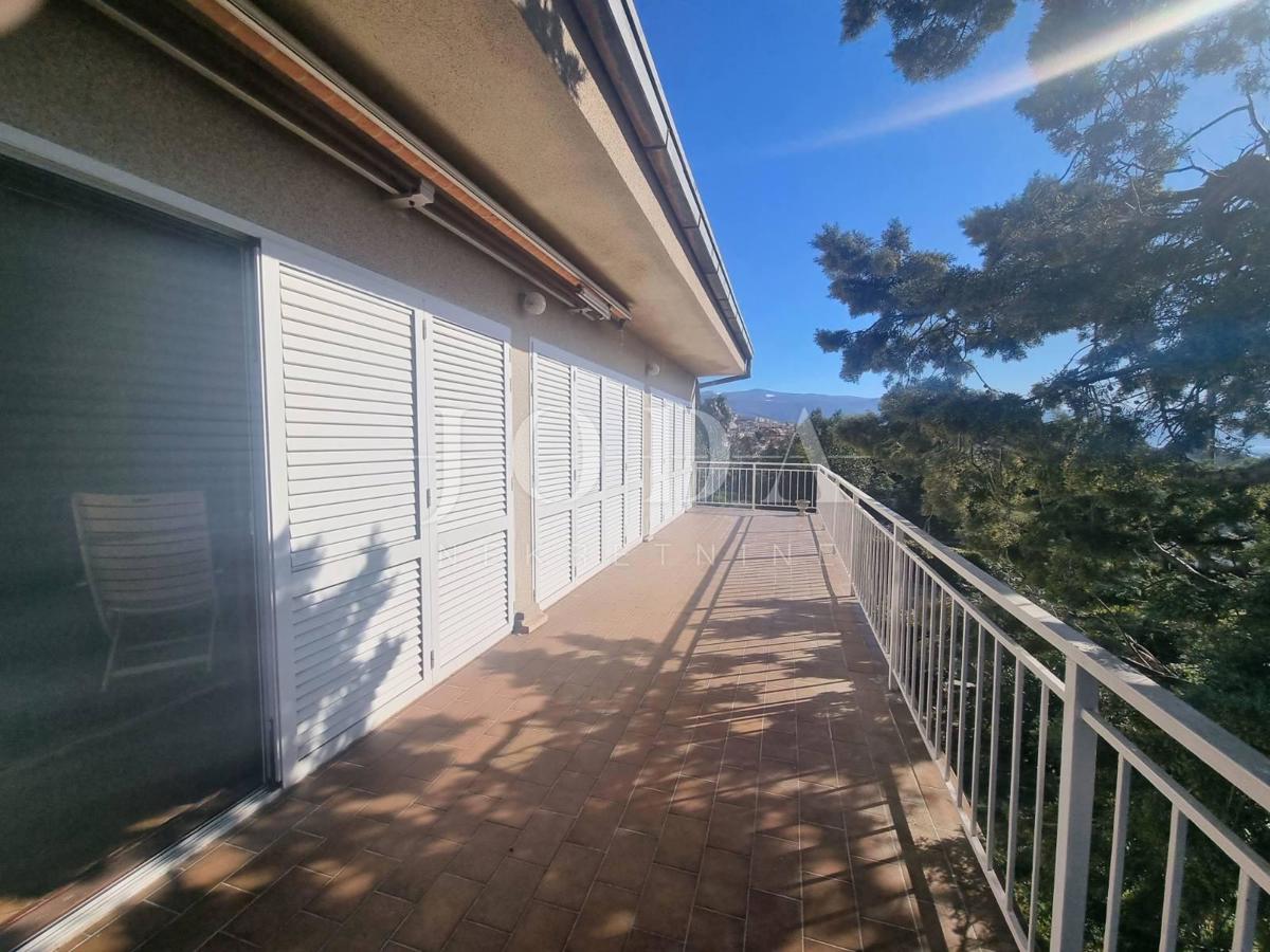 Hiša Novi Vinodolski, 140m2