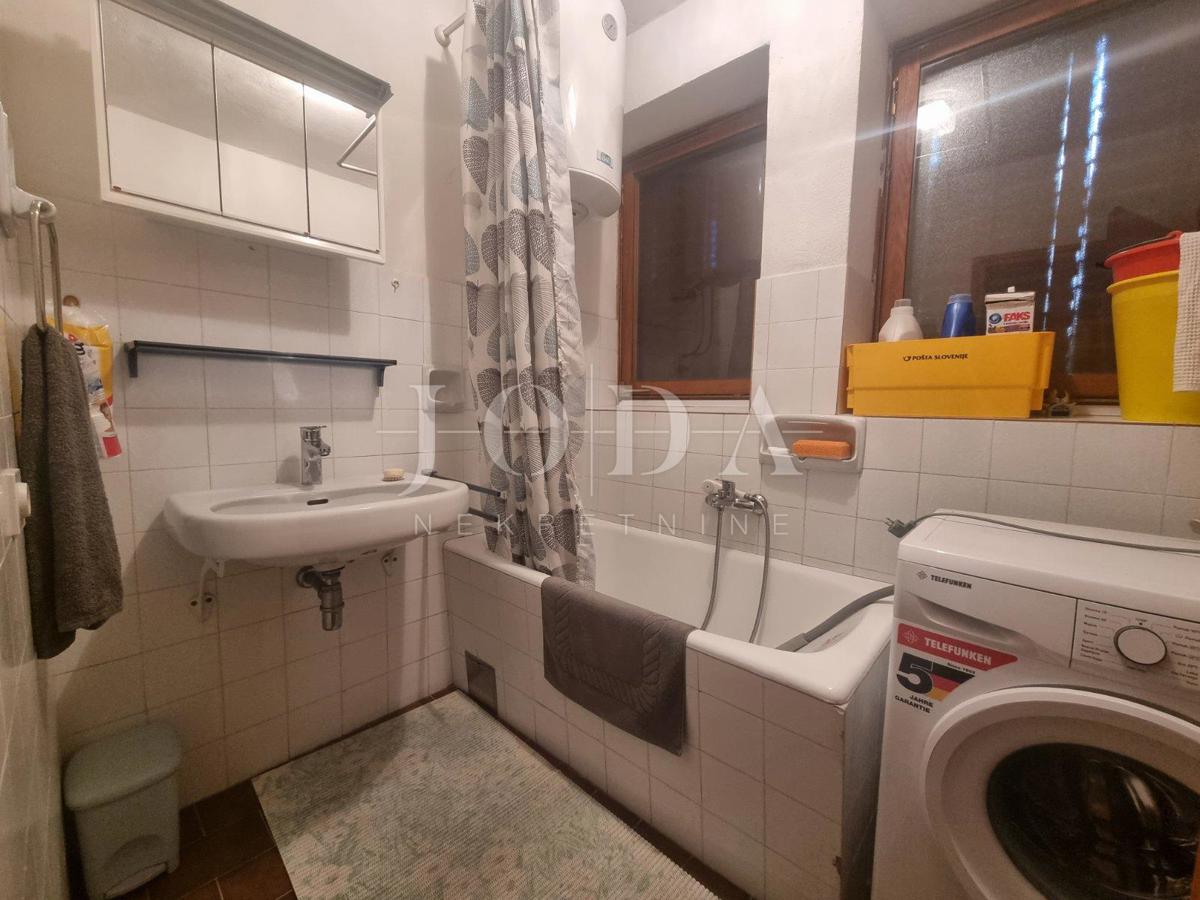 Hiša Novi Vinodolski, 140m2