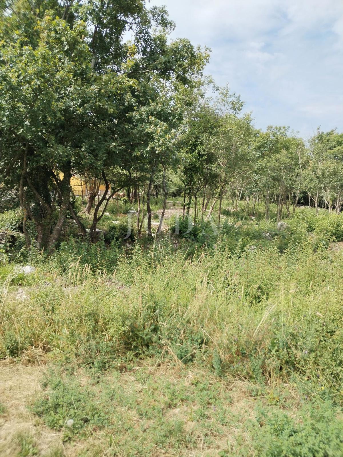 Zemljišče Labin, 4.074m2