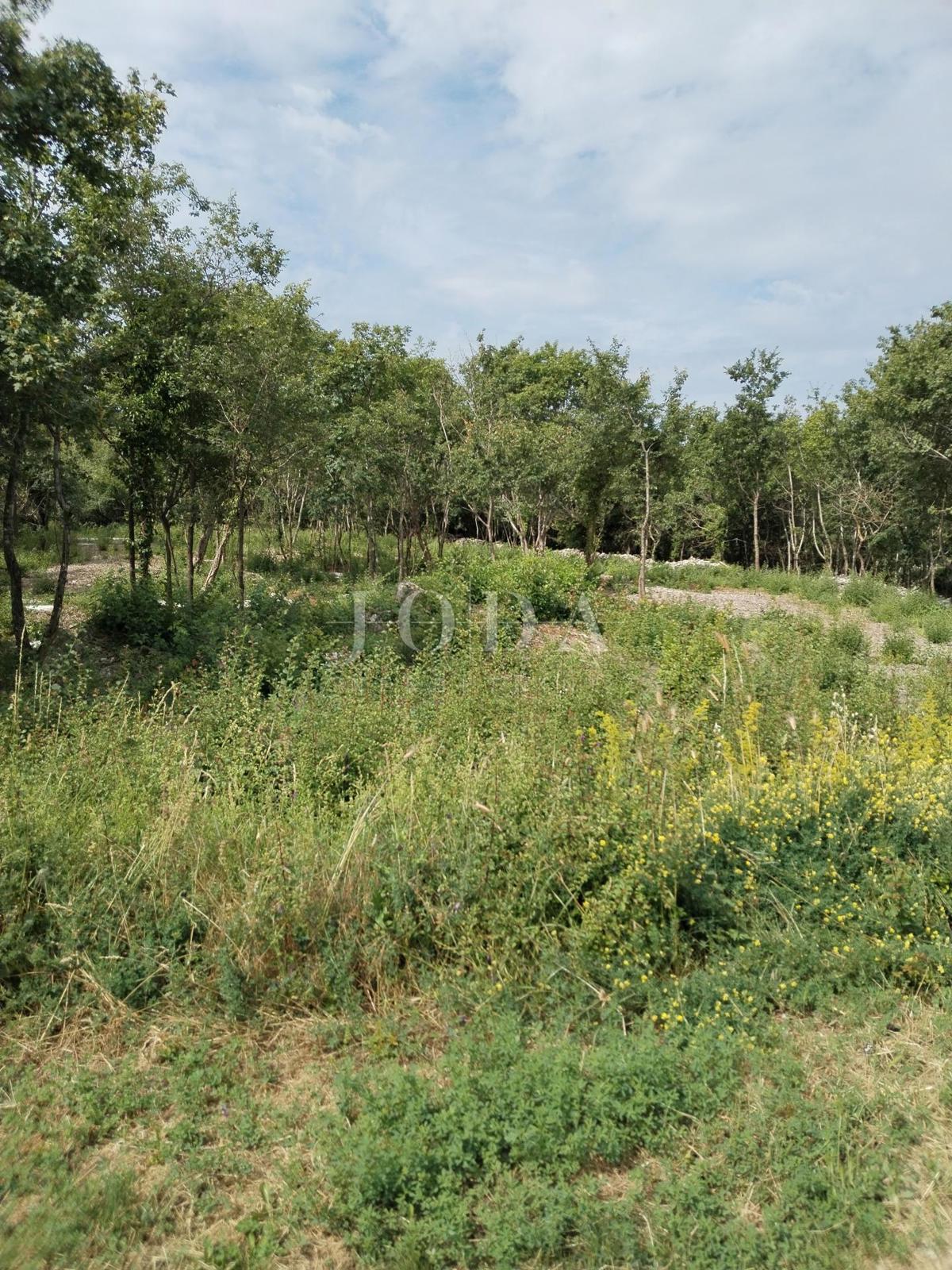 Zemljišče Labin, 4.074m2