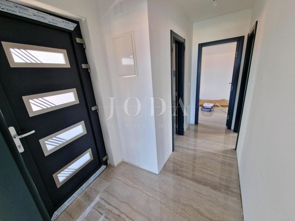 Apartma s prekrasnim pogledom na morje v Malinski