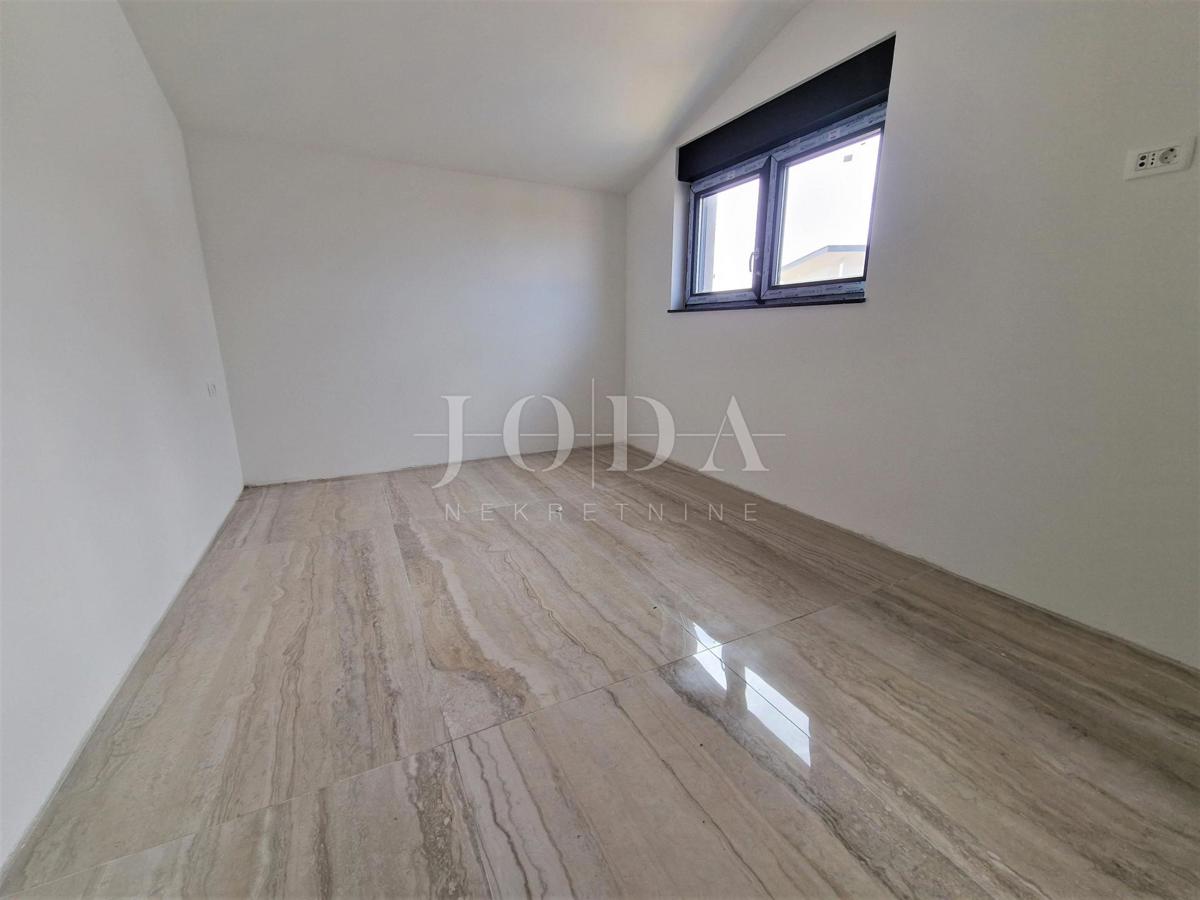 Apartma s prekrasnim pogledom na morje v Malinski