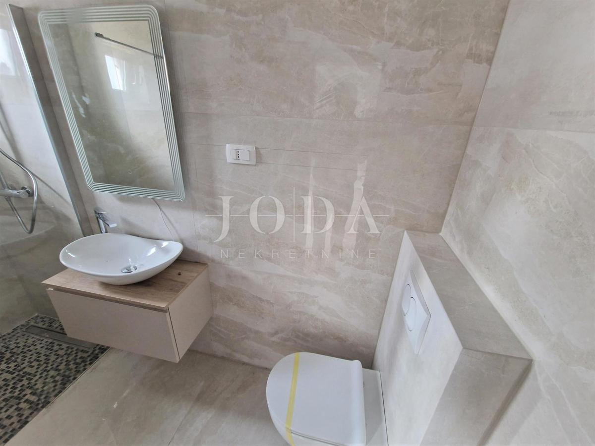 Apartma s prekrasnim pogledom na morje v Malinski