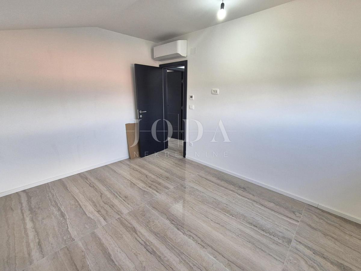 Apartma s prekrasnim pogledom na morje v Malinski