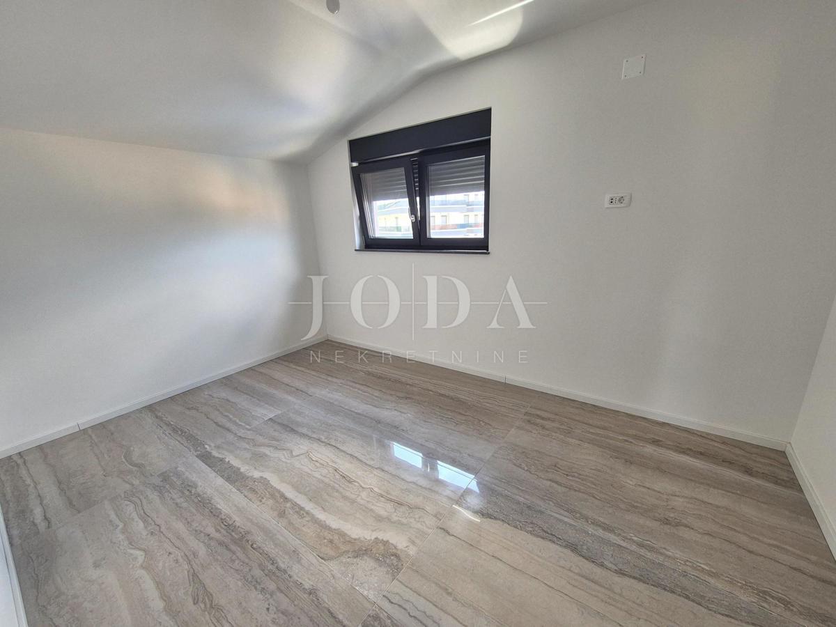 Apartma s prekrasnim pogledom na morje v Malinski