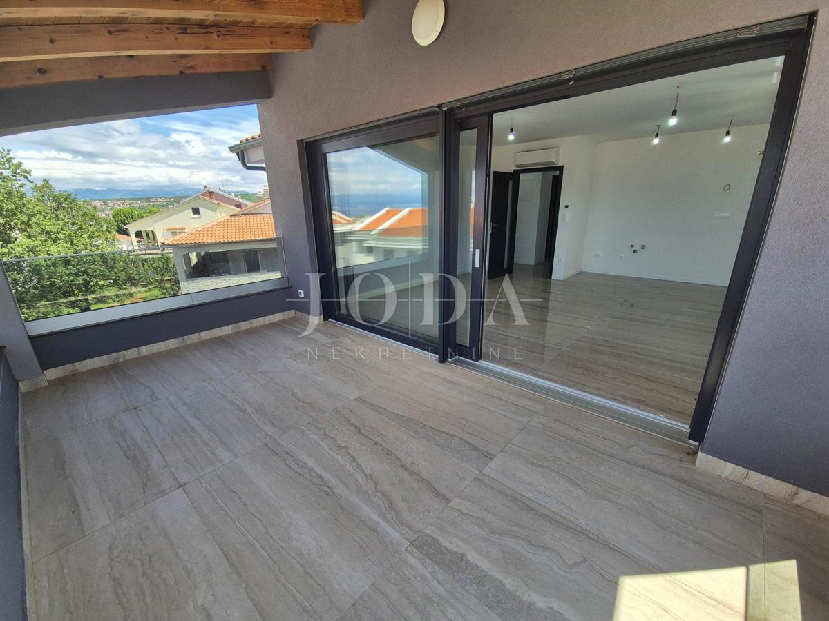 Apartma s prekrasnim pogledom na morje v Malinski