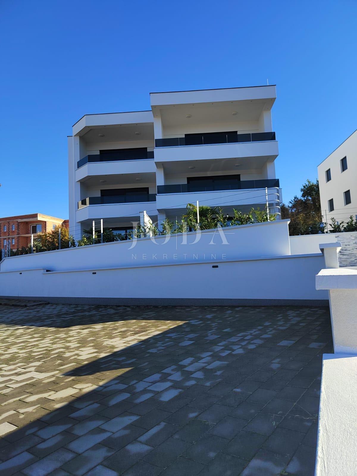 Novozgrajeni moderni apartmaji, Malinska - otok Krk