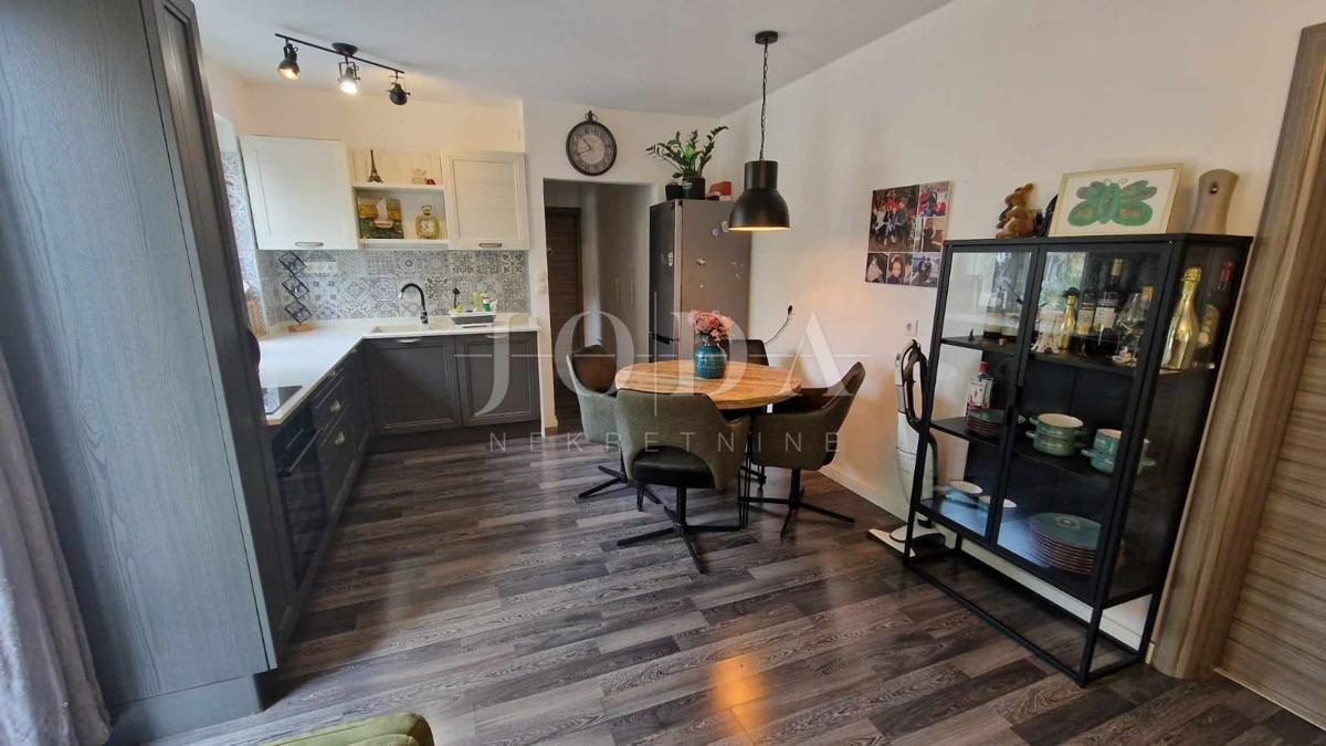 Krk - apartma v pritličju