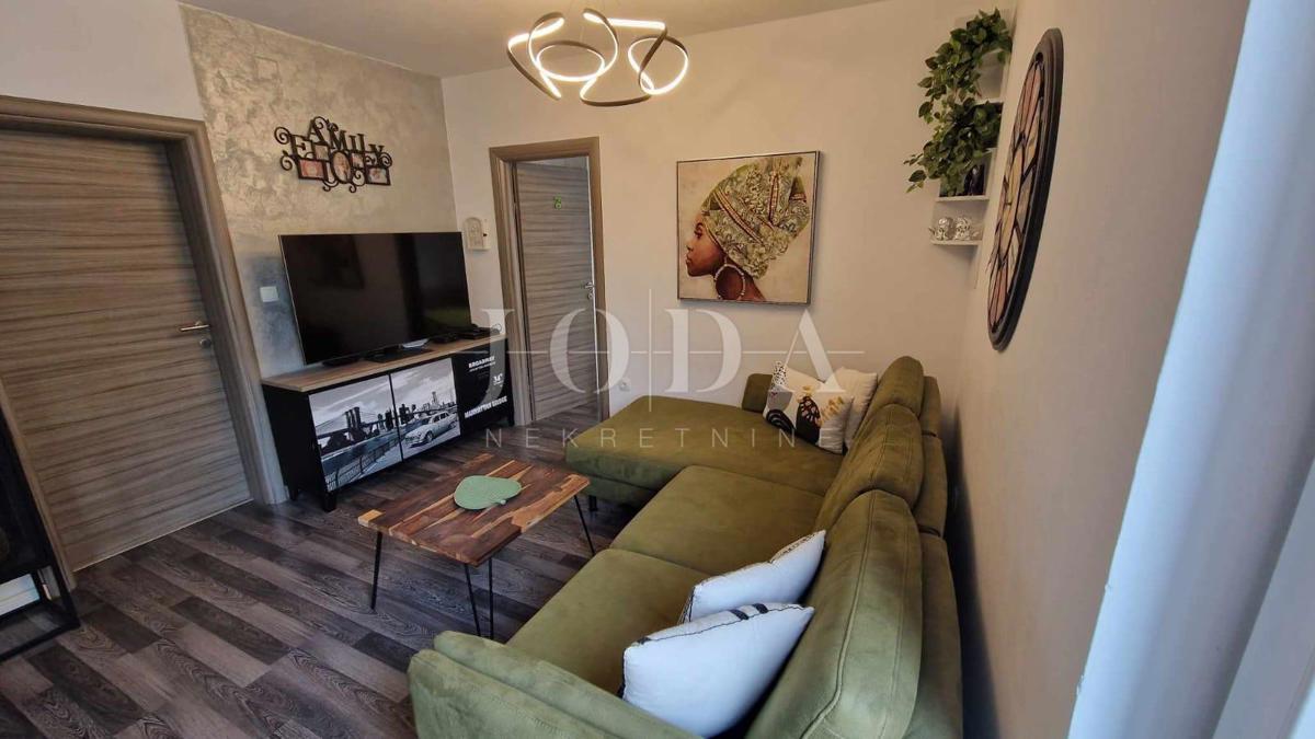 Krk - apartma v pritličju