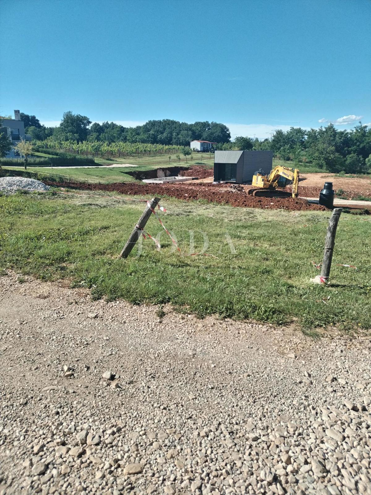 Zemljišče Labin, 900m2