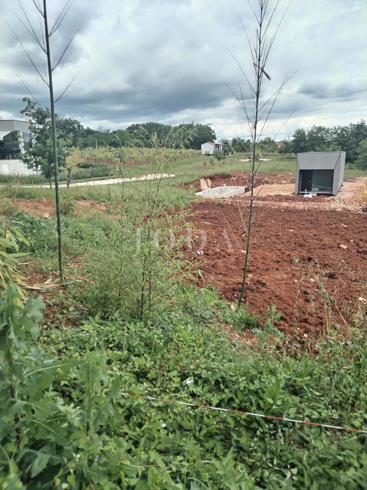 Zemljišče Labin, 900m2