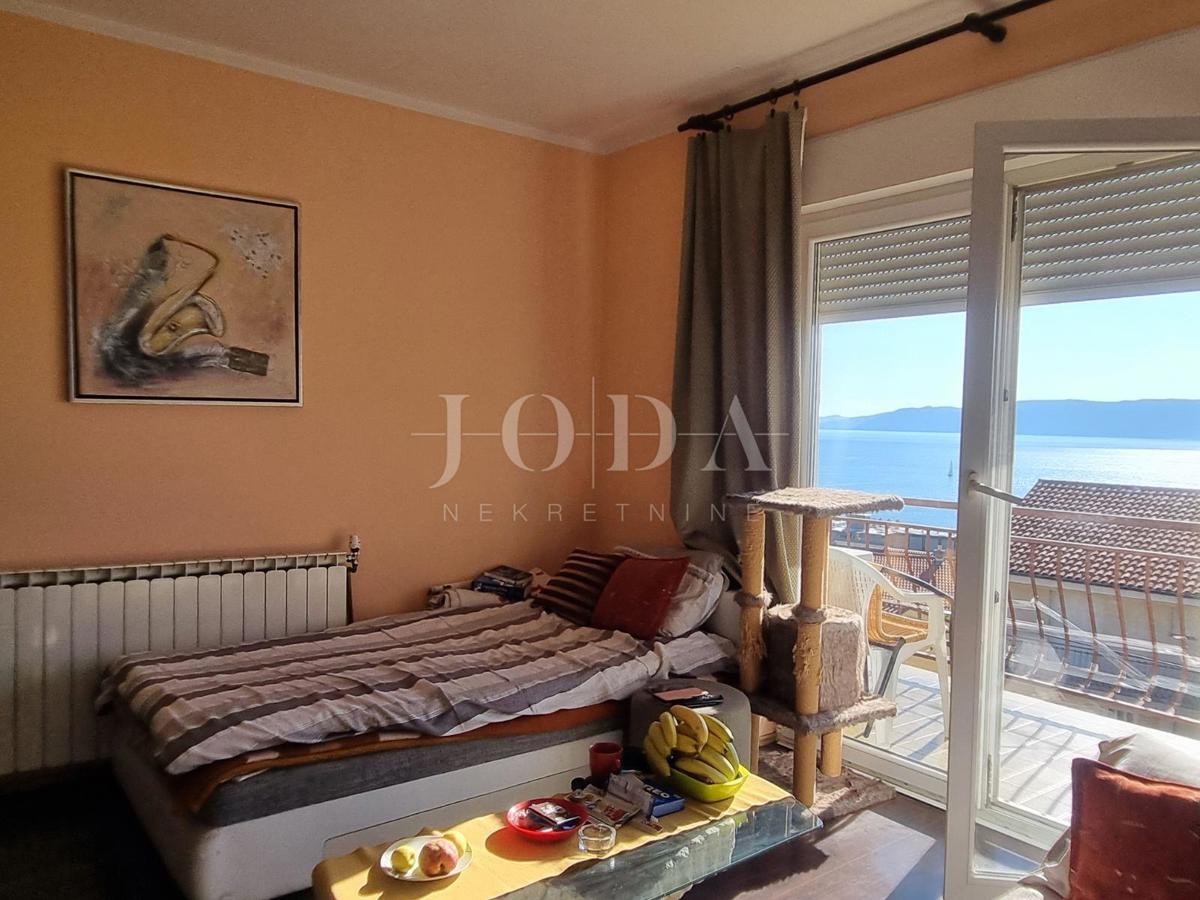 Hiša Novi Vinodolski, 100m2