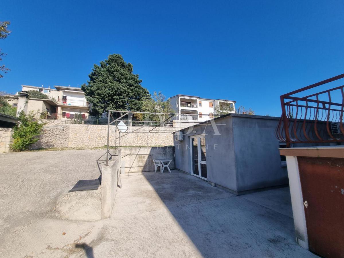 Hiša Novi Vinodolski, 100m2