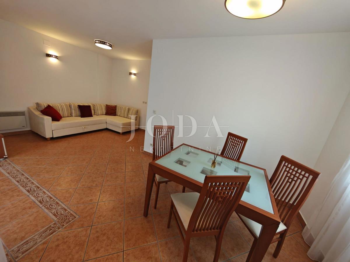 Stanovanje Dramalj, Crikvenica, 65m2