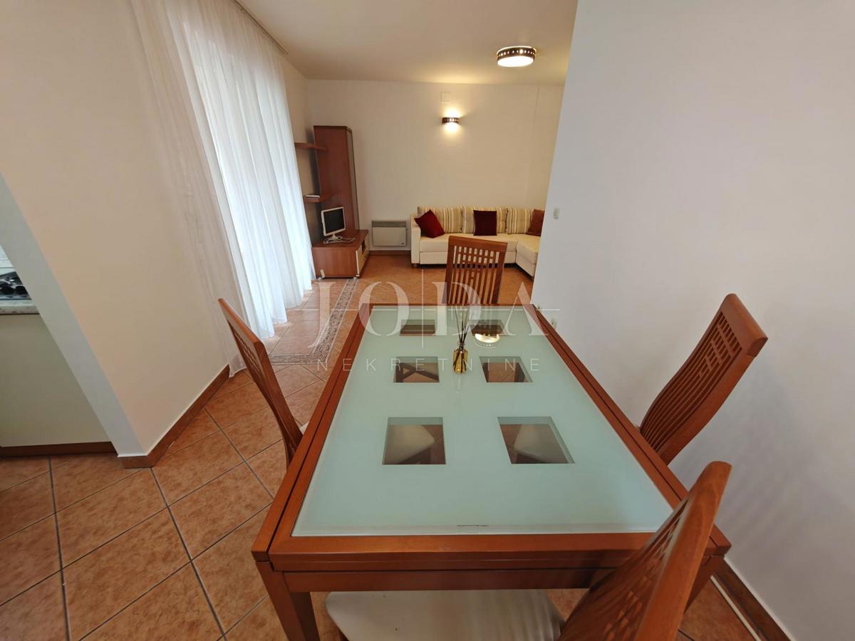 Stanovanje Dramalj, Crikvenica, 65m2