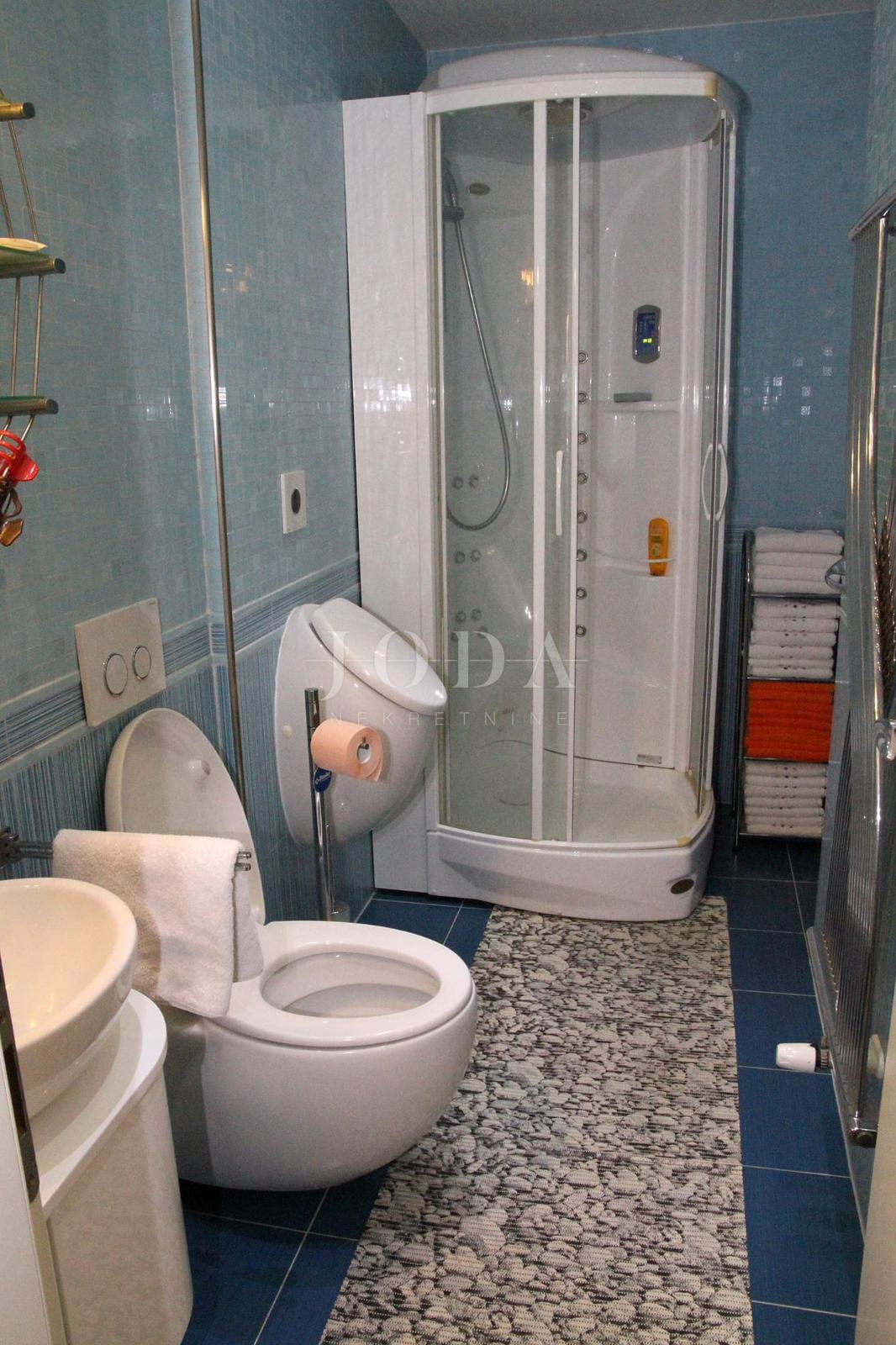 Varaždinske Toplice, hiša na odlični lokaciji z bazenom