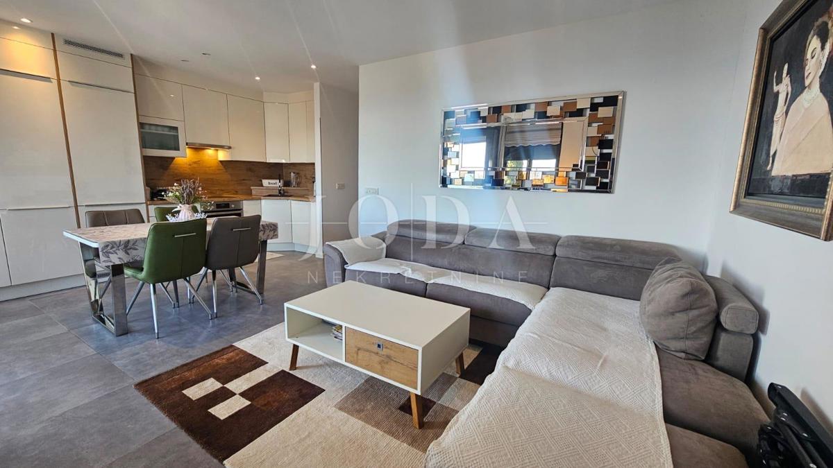 Stanovanje Selce, Crikvenica, 64,30m2
