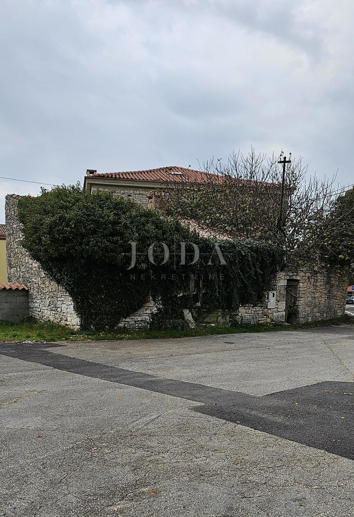 Hiša Svetvinčenat, 78,60m2