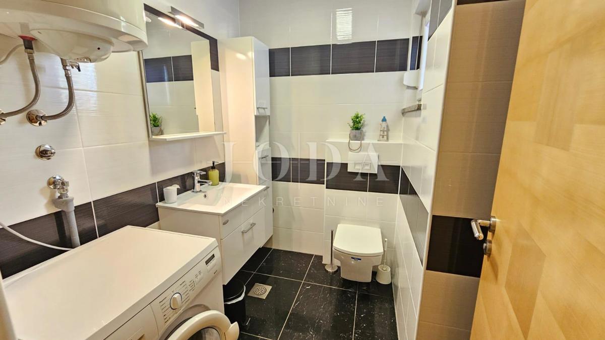 Opremljen apartma Crikvenica