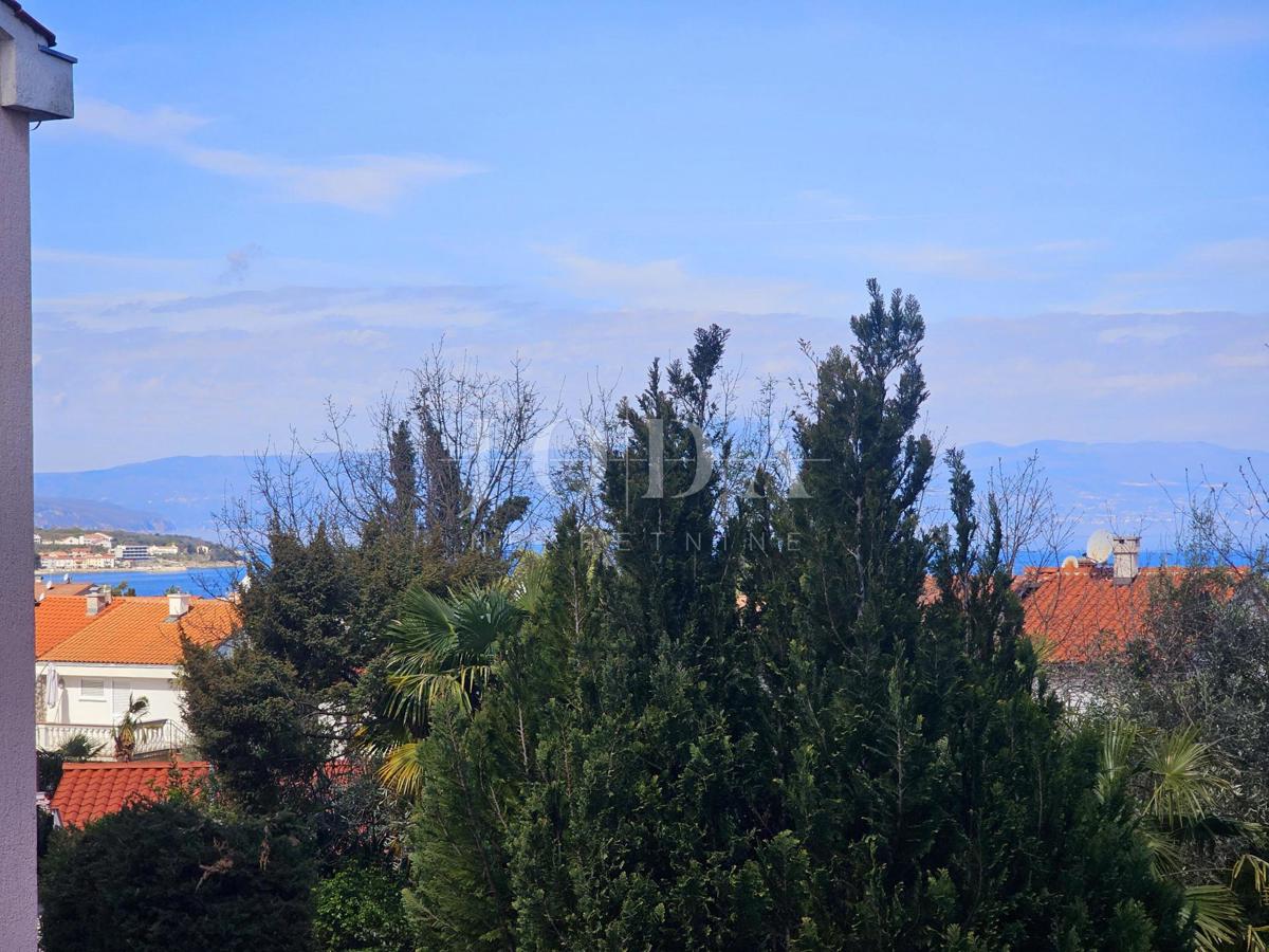 Dvosobni apartma blizu morja, pogled na morje Malinska