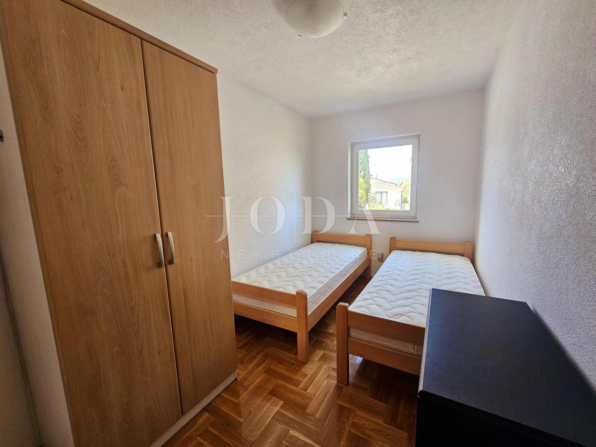 Dvosobni apartma blizu morja, pogled na morje Malinska