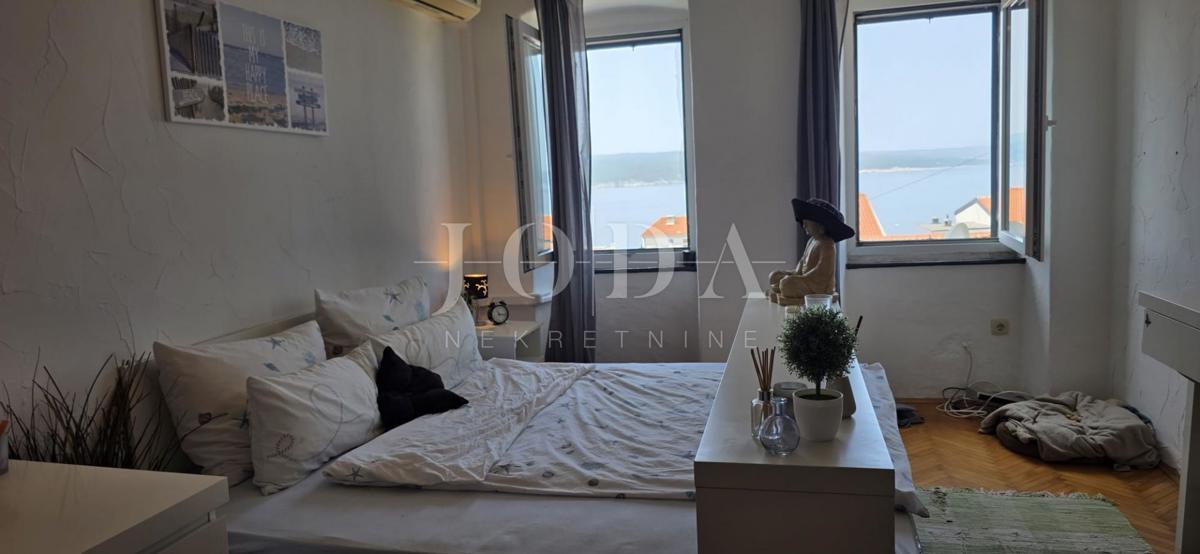 Crikvenica, vrstna hiša na odlični lokaciji