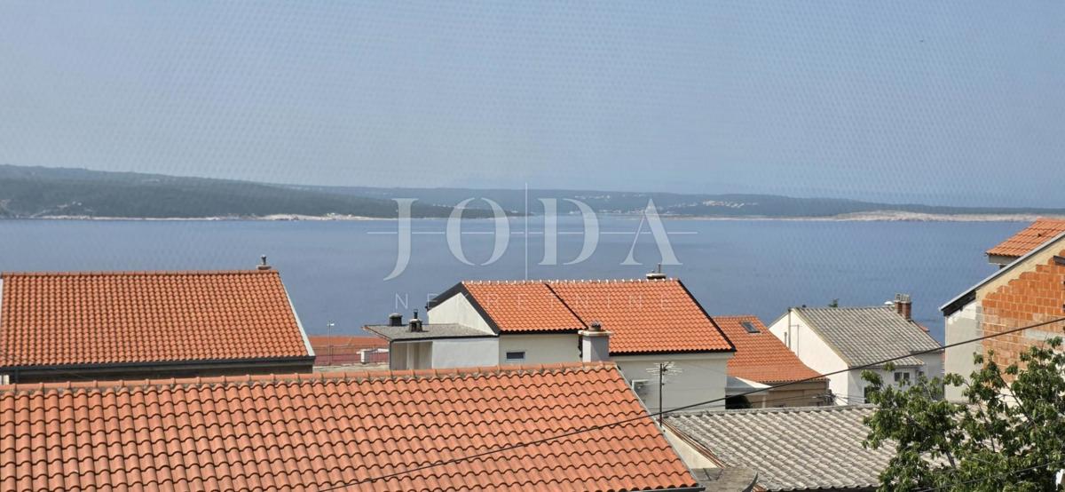 Crikvenica, vrstna hiša na odlični lokaciji