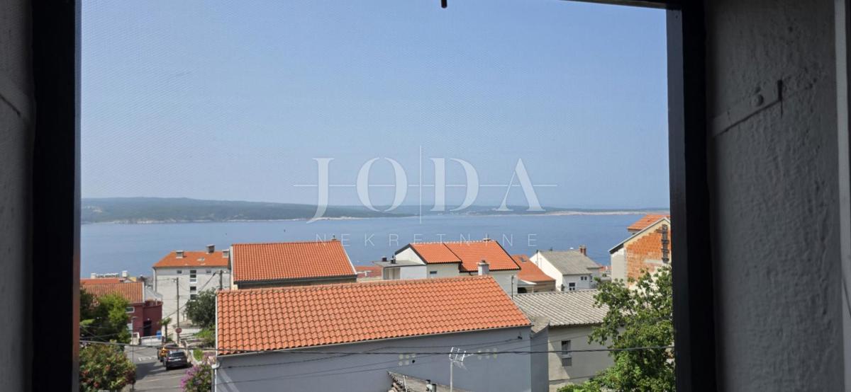 Crikvenica, vrstna hiša na odlični lokaciji
