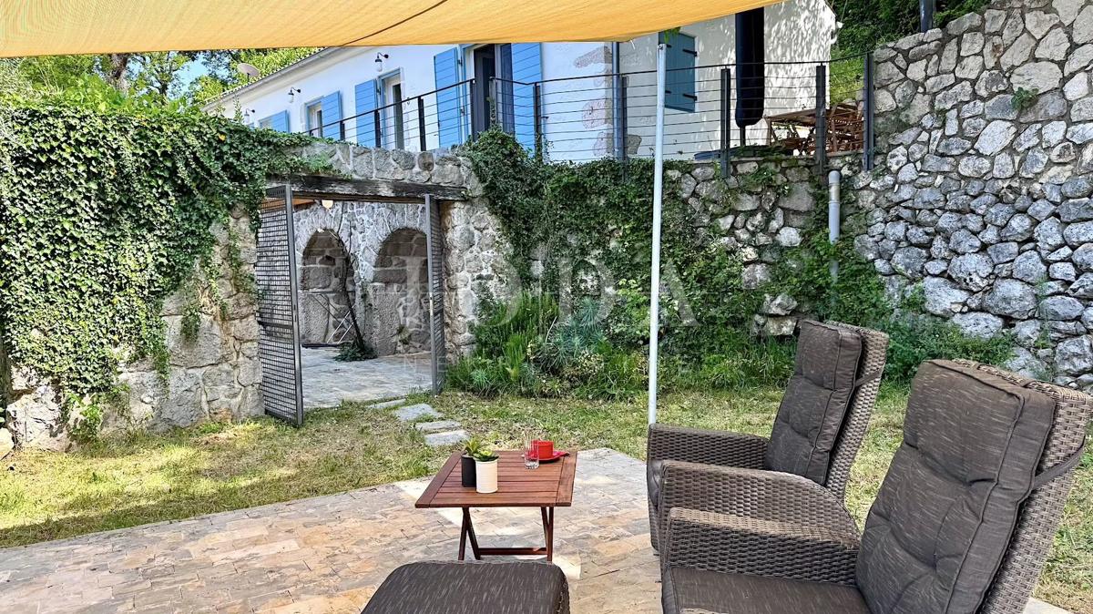 Hiša Grižane-Belgrad, Vinodolska Općina, 585m2