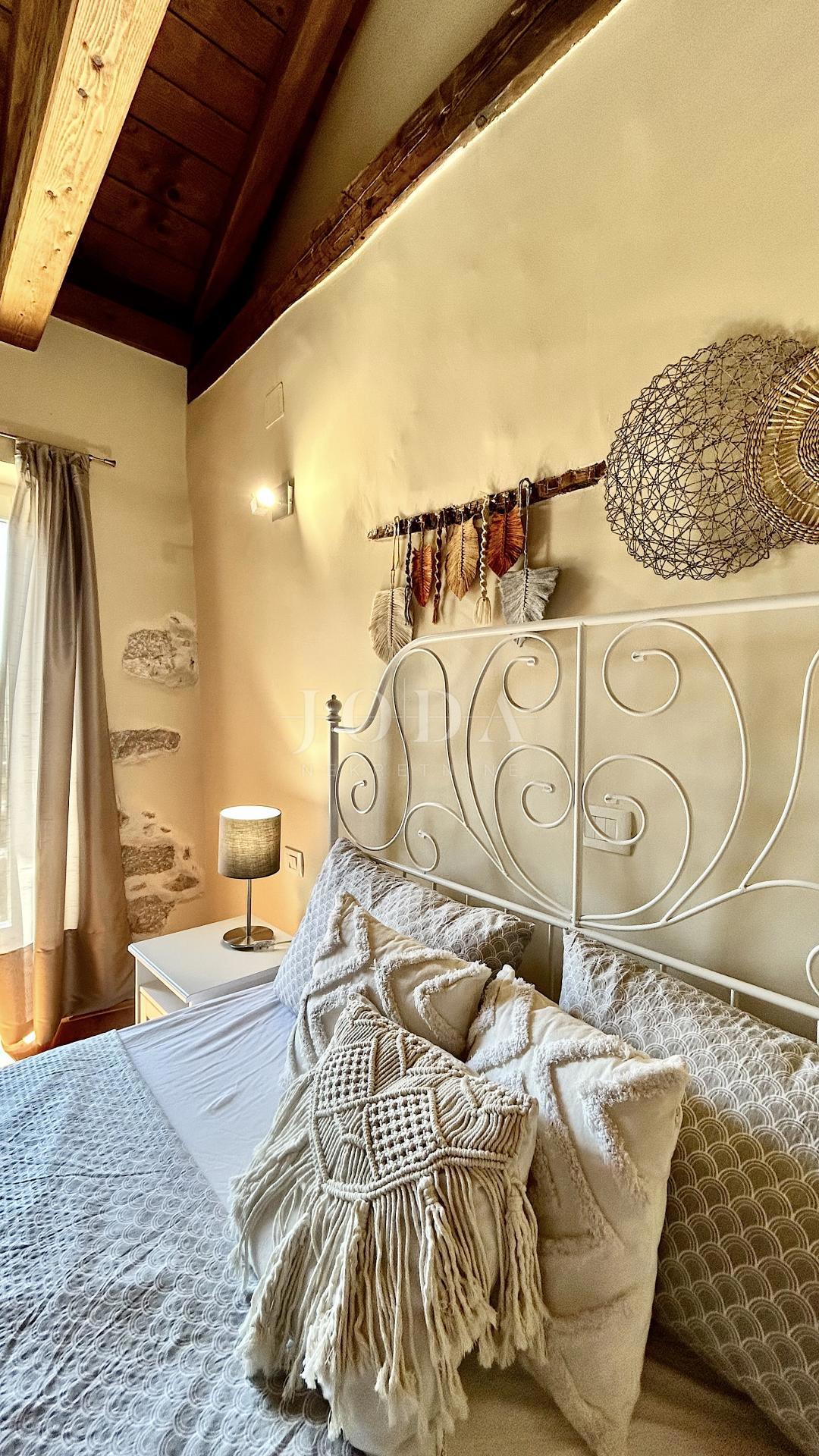 Hiša Grižane-Belgrad, Vinodolska Općina, 585m2