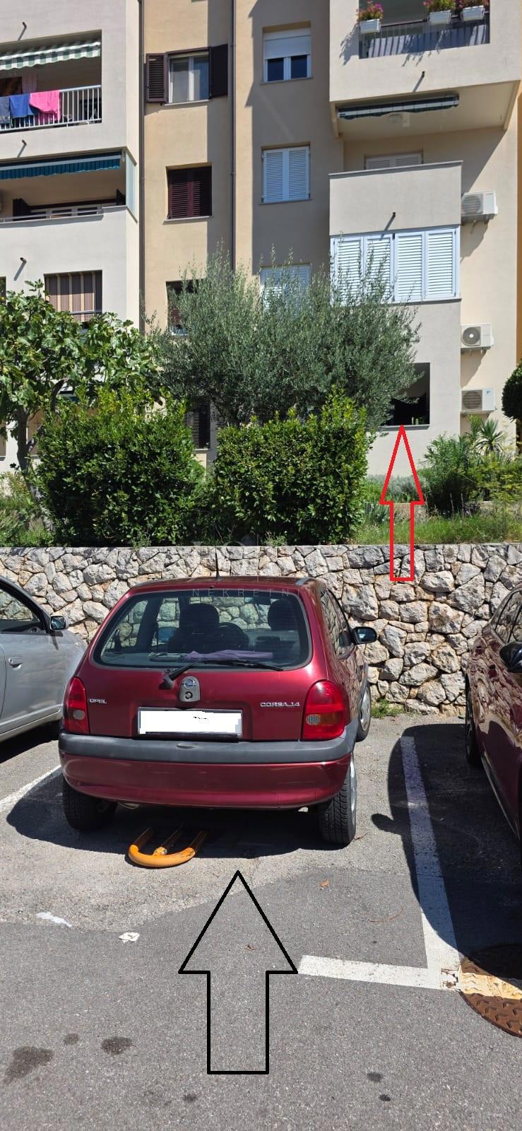 Crikvenica – Stanovanje v pritličju s parkiriščem na atraktivni lokaciji, Hrusta