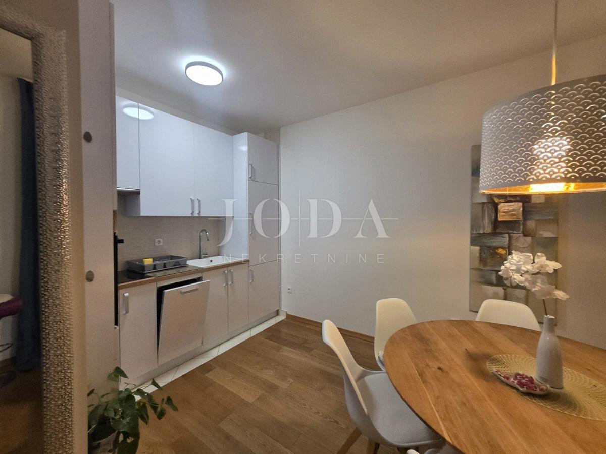 Crikvenica, pritlično stanovanje na odlični lokaciji